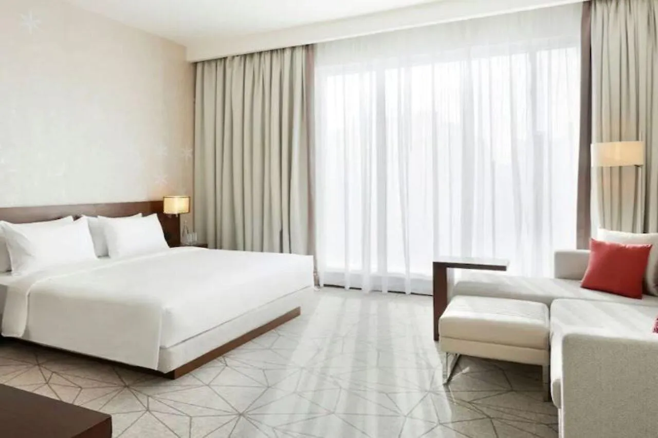 Hyatt Place Dubai Al Rigga Residences Apart Otel