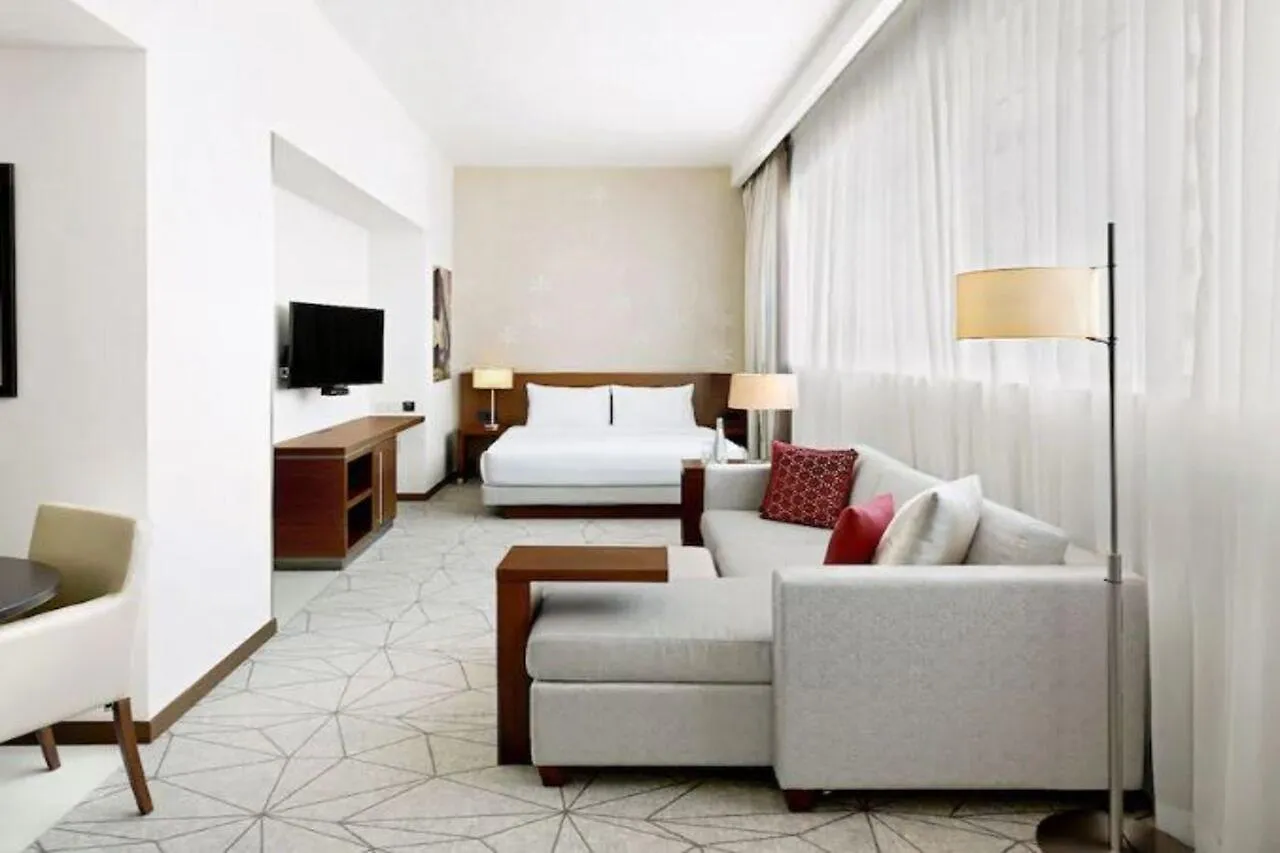 Hyatt Place Dubai Al Rigga Residences