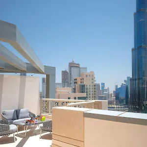 Dream - With Private Terrace, 29 Boulevard Downtown Dubai